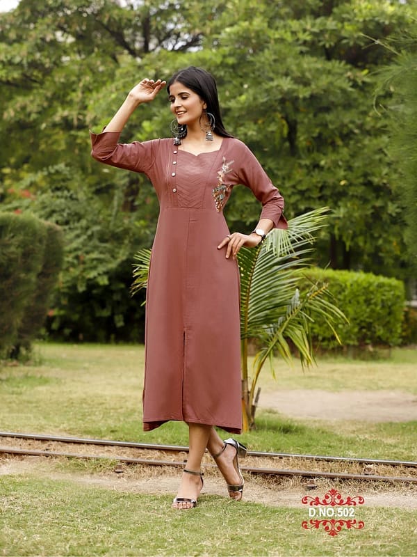 Stylish Graceful Ensemble Kurtis